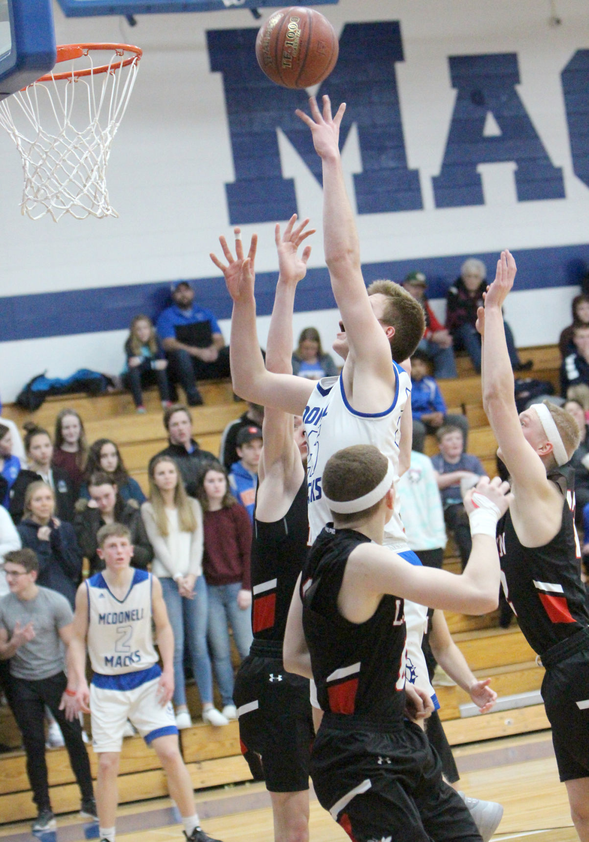 Alma Center Lincoln at McDonell boys basketball 1-18-20